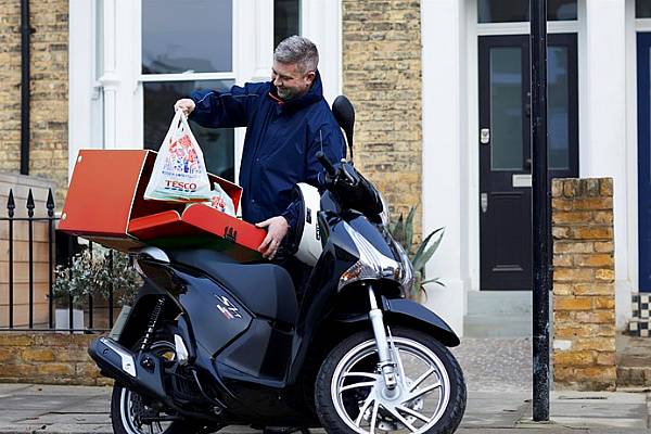 Tesco Takes On Amazon With One-Hour Delivery Service In London