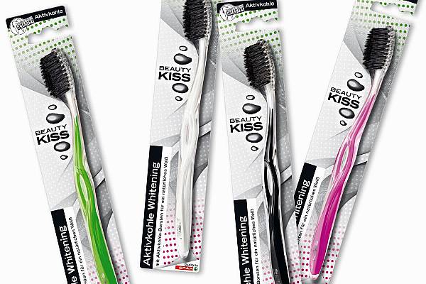 Spar Austria Introduces Charcoal-Coated Toothbrush