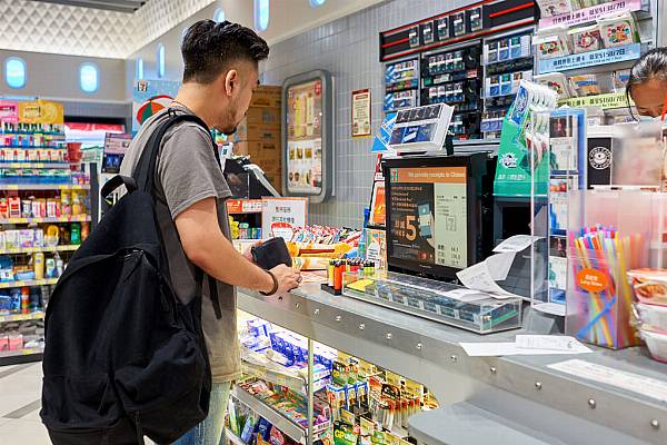 UK Shoppers Plan To Use Convenience Store Delivery Services More, Study Finds