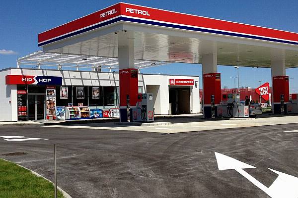 Slovenia's Petrol Expects 11% Rise In 2019 Group Net Profit