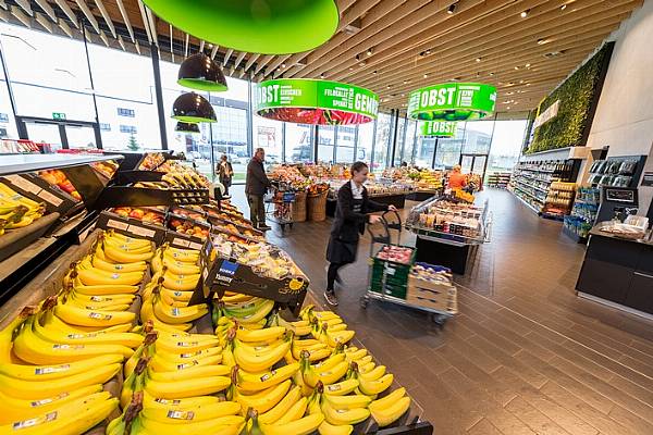 More Than Half Of Fruit And Vegetables Now Packaging-Free At Edeka