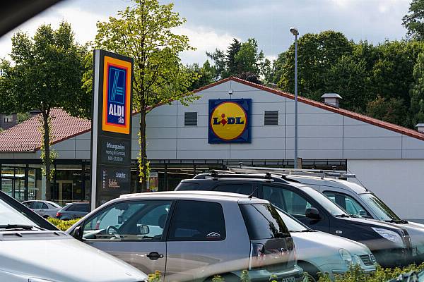 Consumer Survey Highlights 'Advantages And Drawbacks' Of German Discounters