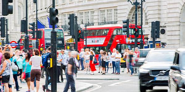 UK Consumer Sentiment Hits Record Low As Inflation Soars: GfK