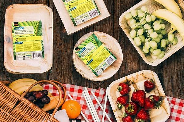 Coop Switzerland Replaces Plastic Tableware With Palm-Leaf Alternative