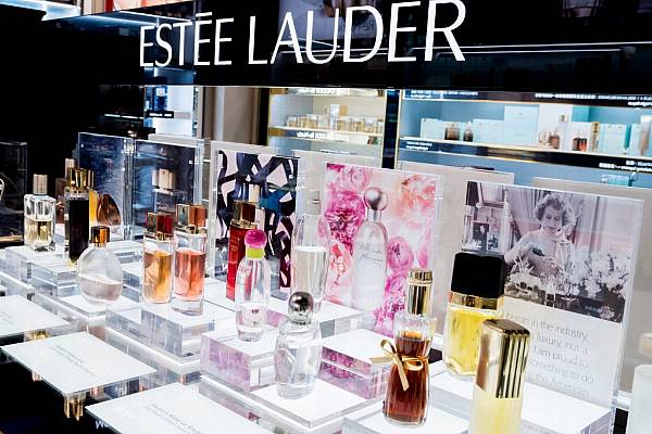 Estée Lauder Cuts Annual Forecasts As China Curbs Drag Demand