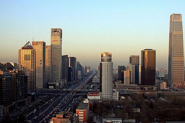 Beijing Shoppers Clear Store Shelves As District Starts Mass Testing