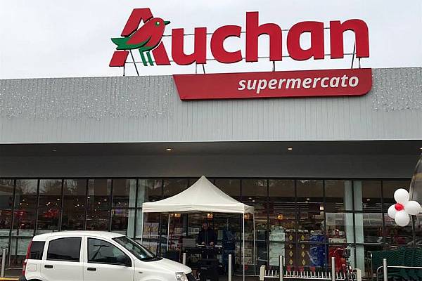 Carrefour Italia Acquires 28 Auchan Outlets From Conad