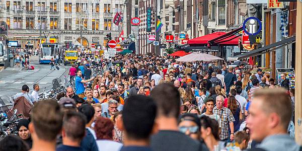 Dutch Retail Turnover Increases 2.6% In July: Statistics Netherlands