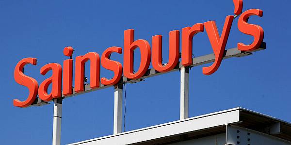 Sainsbury's Quarterly Sales Drop 4% As UK Consumers Cut Spending