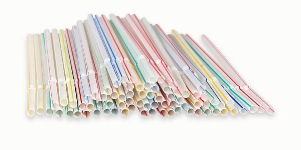 Drinks Firms Spooked As India Refuses To Exempt Some Plastic Straws From Ban