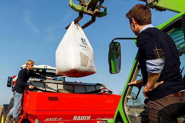 German Fertiliser Demand, Imports Drop As Prices Soar