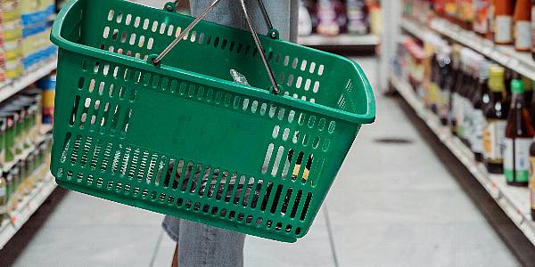 Shopping Basket Prices Fell Marginally In Spain In September, Says OCU