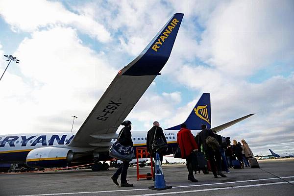 Ryanair Seeks Pilots In South Africa To Fly Expanding Fleet