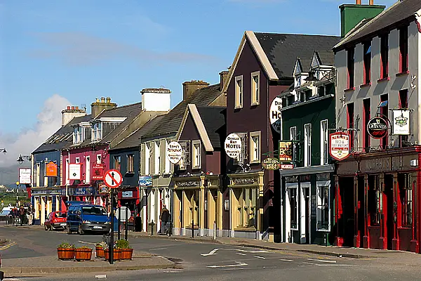 Minister Announces €4.5m Package For Irish Rural Towns And Villages