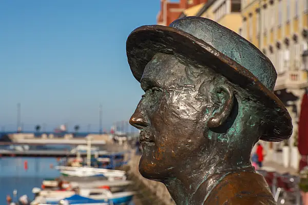 Tourism Ireland Highlights 100th Anniversary Of 'Ulysses' Publication