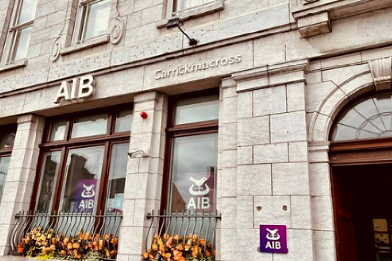 AIB performs u-turn on plans to turn 70 branches into cashless outlets