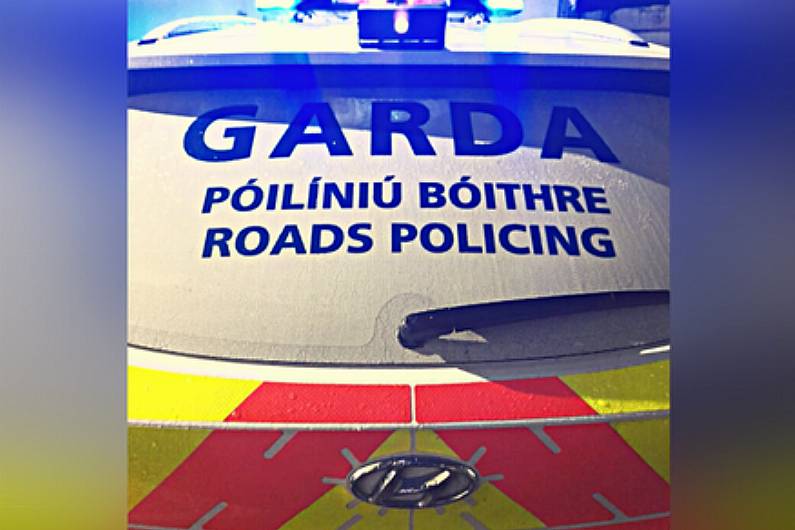 2 dead and 3 injured after N54 road crash this evening