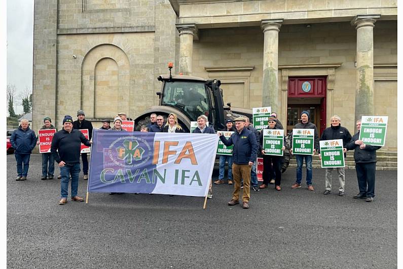 Local farmers address Cavan Council meeting