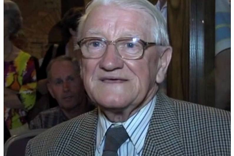 Death announced of legendary lilter S&eacute;amus Fay