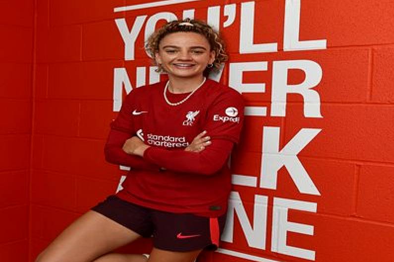 Leenane Kiernan signs new Liverpool contract