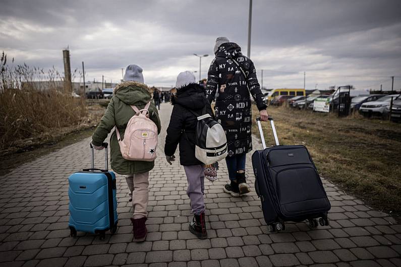 Rescue effort underway to get more civilians out of Ukrainian city of Mariupol