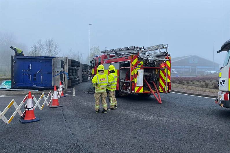 Around 100 pigs died following yesterday's single-vehicle collision in Monaghan