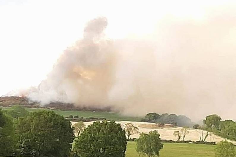 Crews dealing with major grassland fire near Virginia