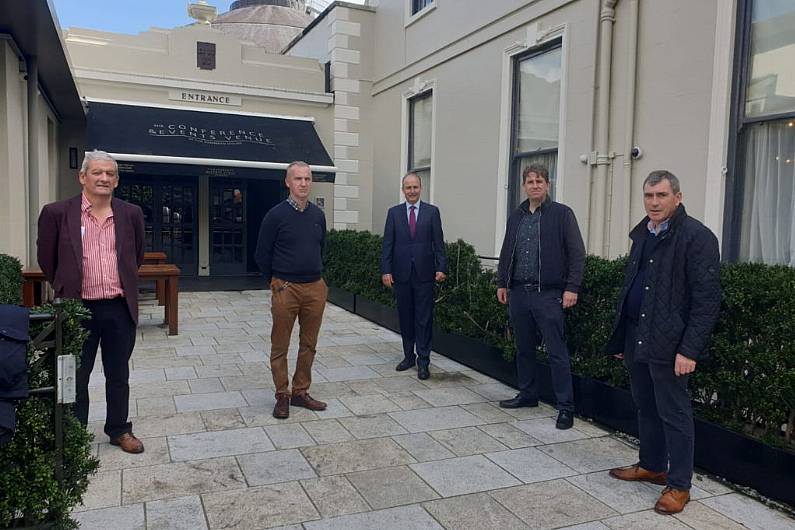 Monaghan publicans protesting outside the Dáil today met with Taoiseach Micháel Martin