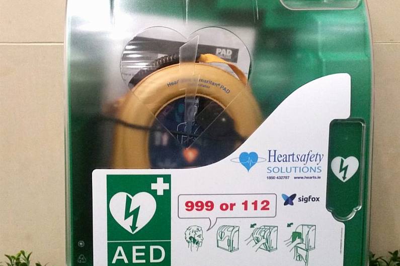 Local Senator calls for establishment of a national database for defibrillators