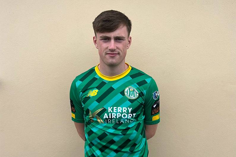 Oran Crowe signs for Kerry FC