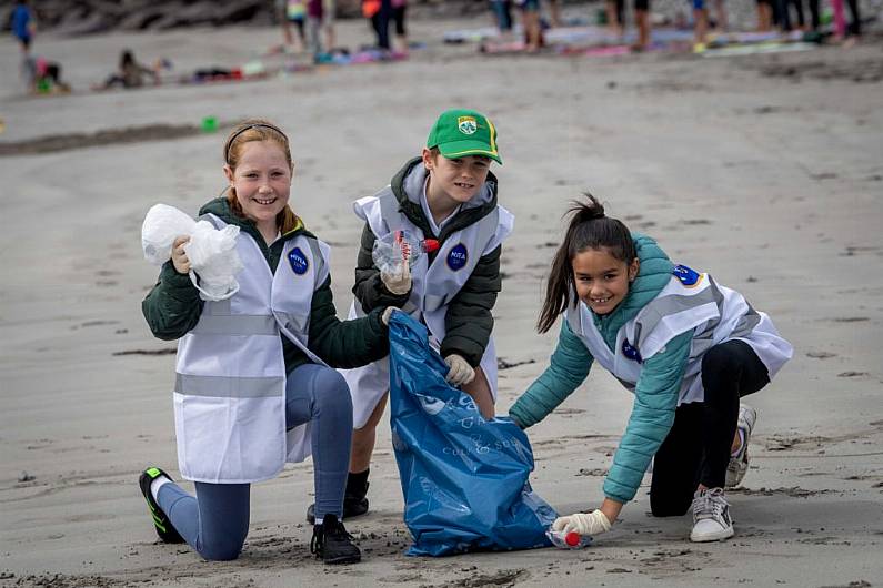 Beach clean up on Brandon Bay