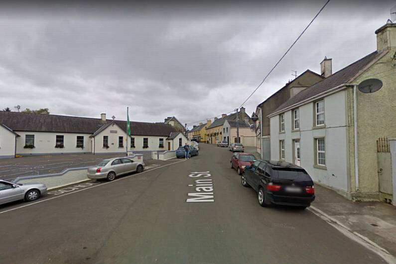 Plans for 15-metre mast in Knocknagoshel village refused by council