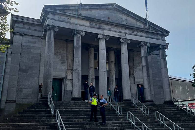 Brothers accused of violent afternoon assault with slash hooks and hurleys&nbsp;outside Tralee&nbsp;primary school