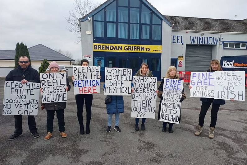 Asylum seeker protest held outside Kerry TD's office