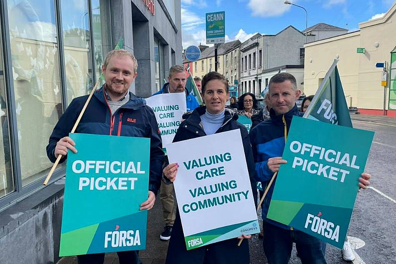 Protesting Kerry care workers say they're prepared to continue with their strike