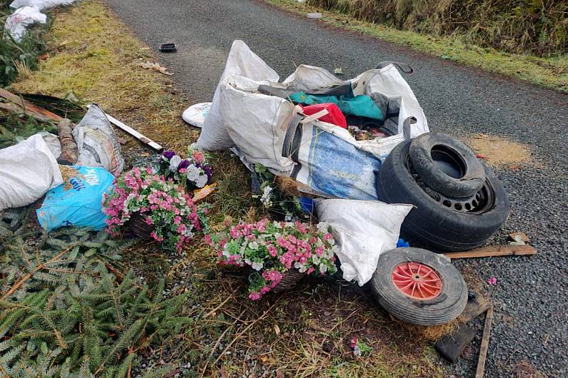 Councillor believes rubbish dumped on North Kerry roadside was from paid refuse collector