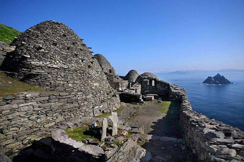 100 metres of crash deck installed on Skellig Michael