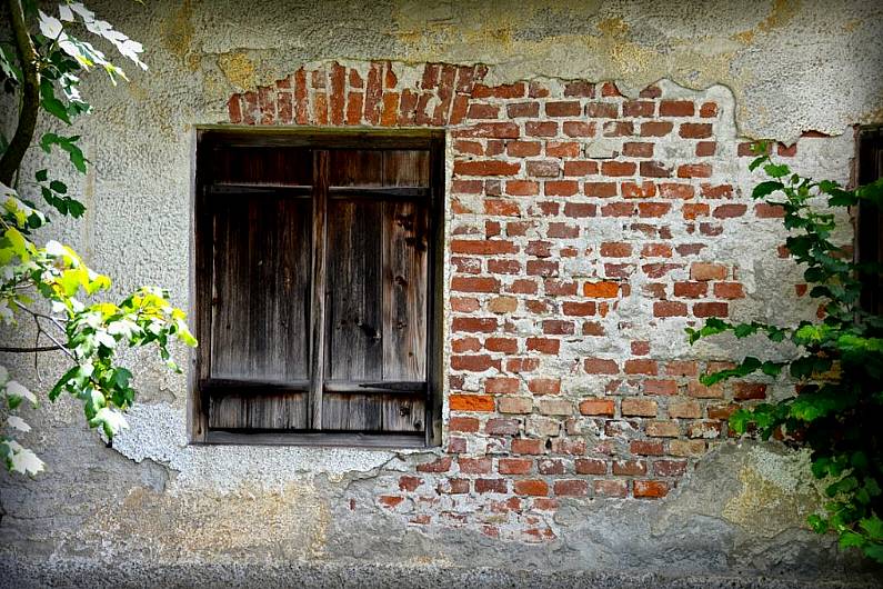 Works underway on 17 vacant council houses in Listowel MD