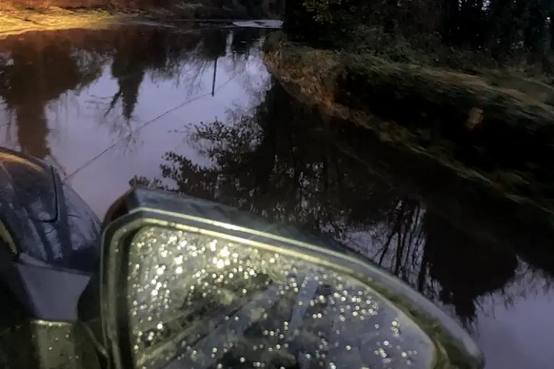 Road severely flooded in Co. Roscommon following heavy rain overnight