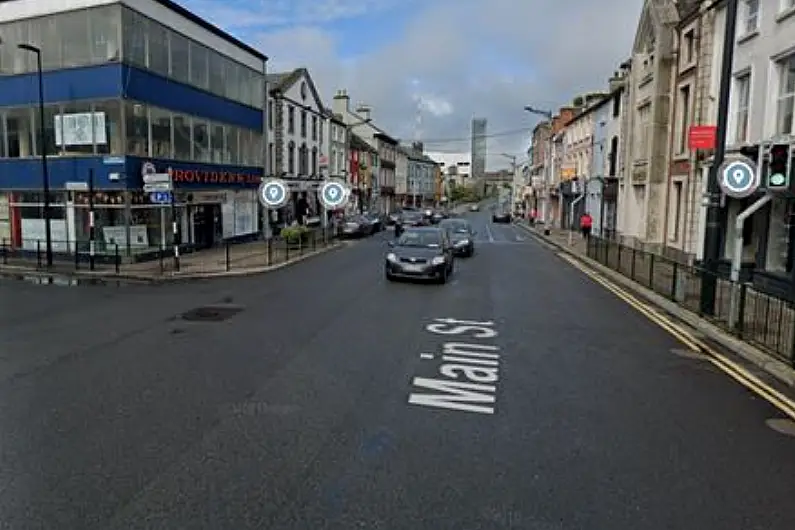 Repairs begin to traffic lights at busy Longford town junction