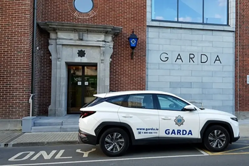 Athlone Garda&iacute; investigating incident of criminal damage by fire