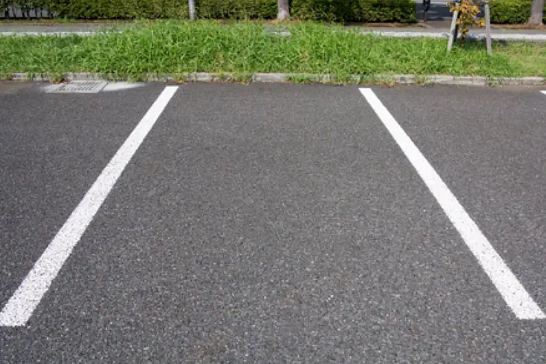 Roscommon Councillor calls for improvements at public carparks