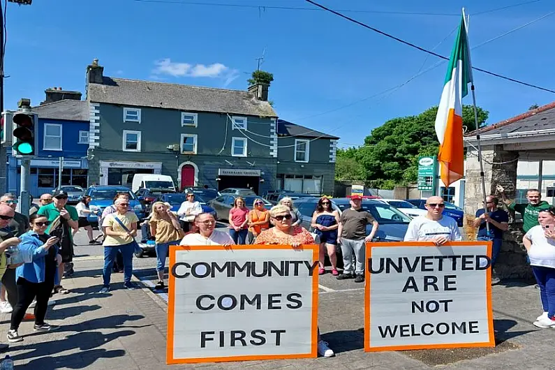 Almost 100 people attend Castlerea refugee protest