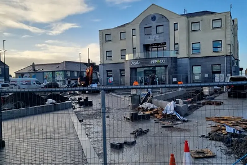 Longford Market Square works won't finish before Christmas