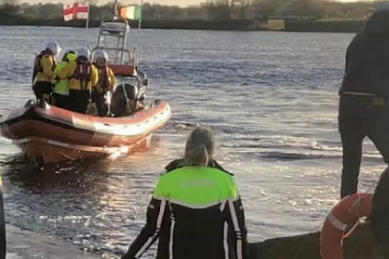 Local RNLI rescue two fishermen in Athlone