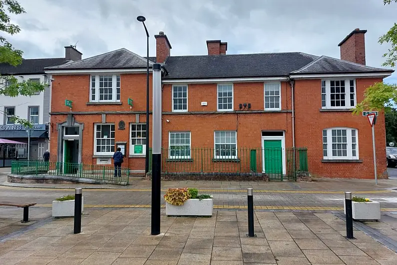 LISTEN: Roscommon pensioners slam removal of post office from historic building