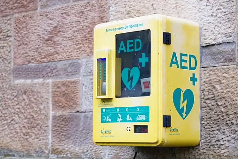 Longford councillor calls for map of locations of Emergency Defibrillators