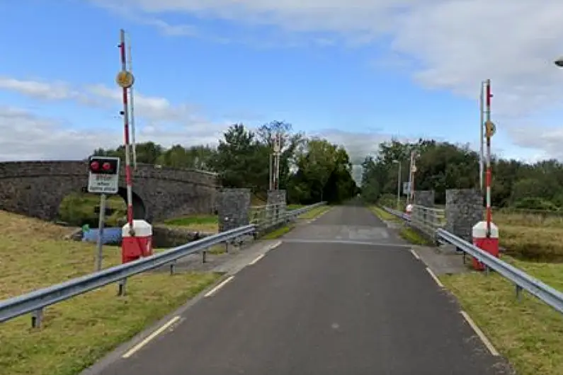 Two days' notice needed to access Longford bridge until June