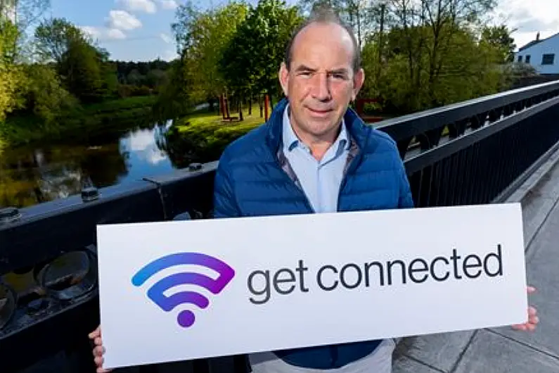 Colin Cunningham from Cellnex talks about mobile phone blackspots and 'Get Connected'