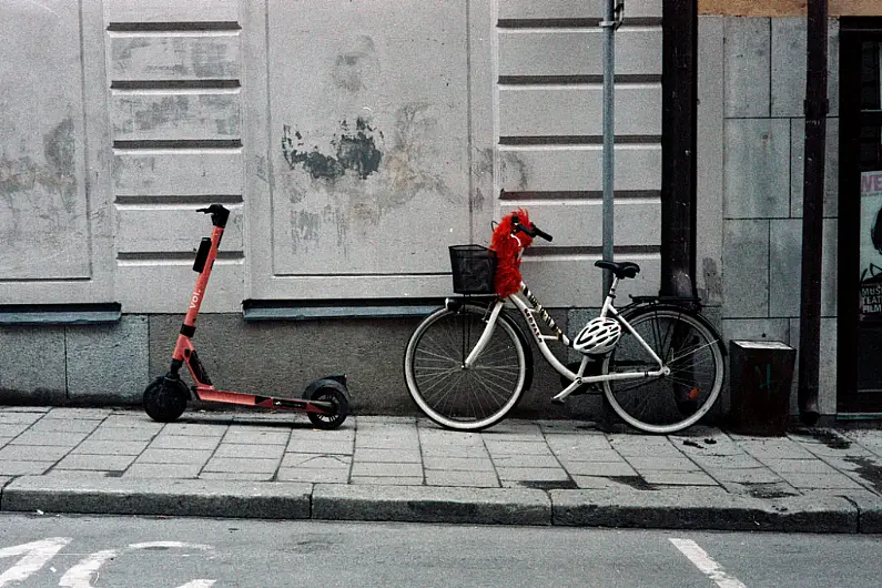 Longford Councillor calls for new law banning E-scooters from public footpaths